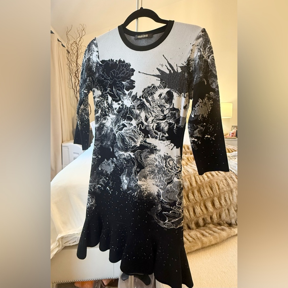 Roberto Cavalli Black & White Abstract Print Fit & Flare Dress